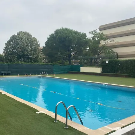 Appartement Top Floor With Private Park